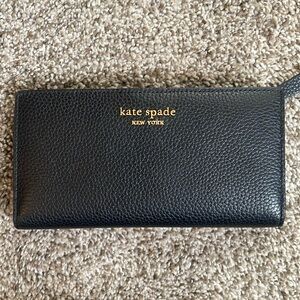 Kate Spade Pebbled Leather Black Wallet, excellent Condition